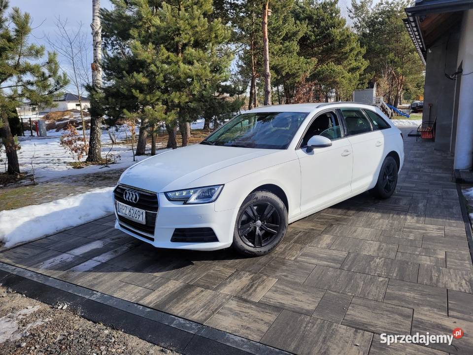 Audi A4 B9 20 TDI Mały Przebieg ładny stan radio Gniewczyna Łańcucka sprzedam