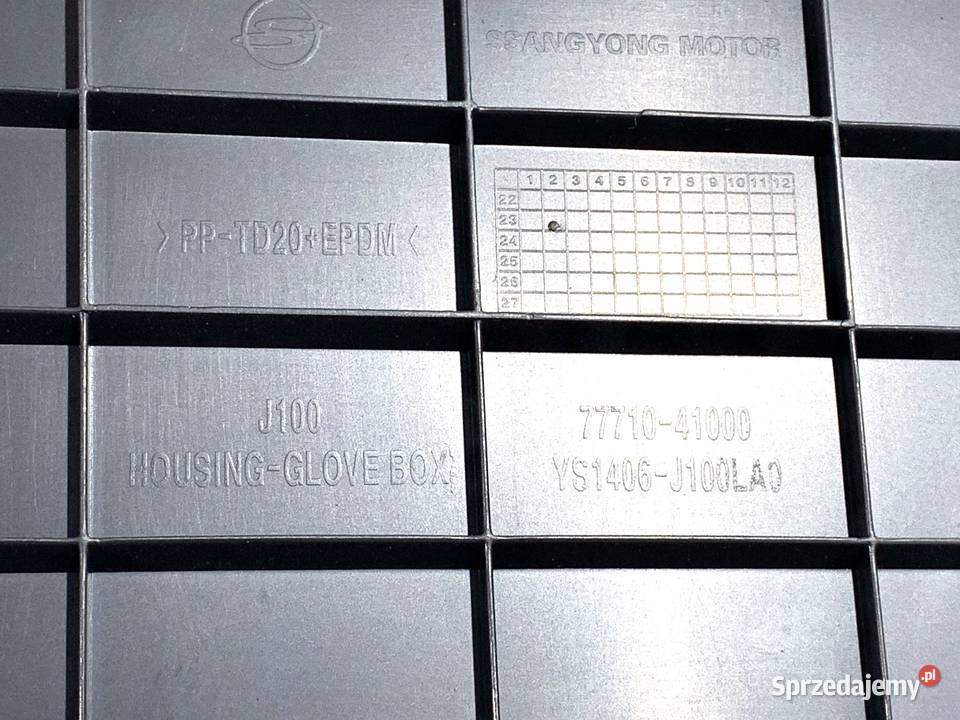 SCHOWEK PASAŻERA SSANGYONG TORRES Crossover