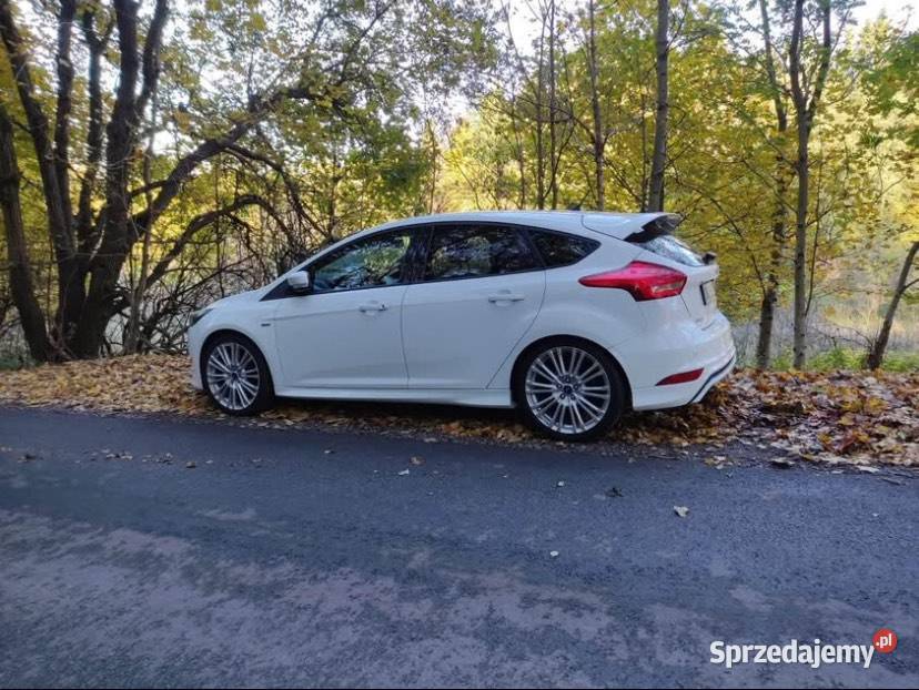 Ford Focus MK3 STline bezwypadkowy polski salon Rok produkcji 2016