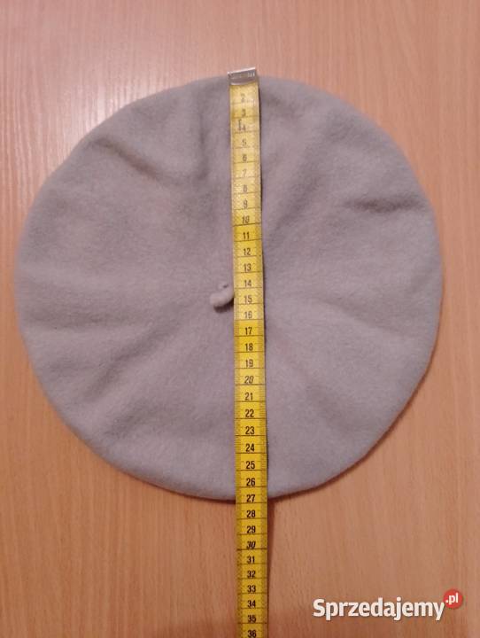 BERET szary z antenką nakrycie głowy vintage wielkopolskie Złotniki