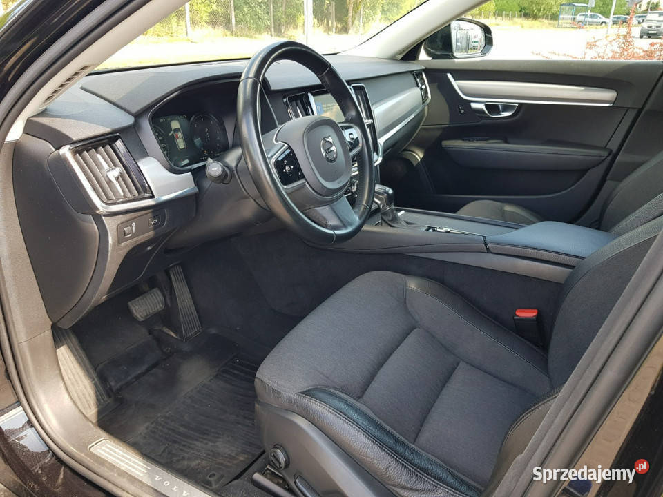 Volvo V90 20 D4 Momentum Automat Zadbany Włocławek