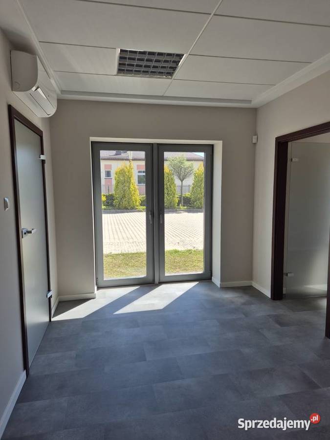 Magazyn 200m2 z biurem 110m2 teren zamknięty świętokrzyskie sprzedam