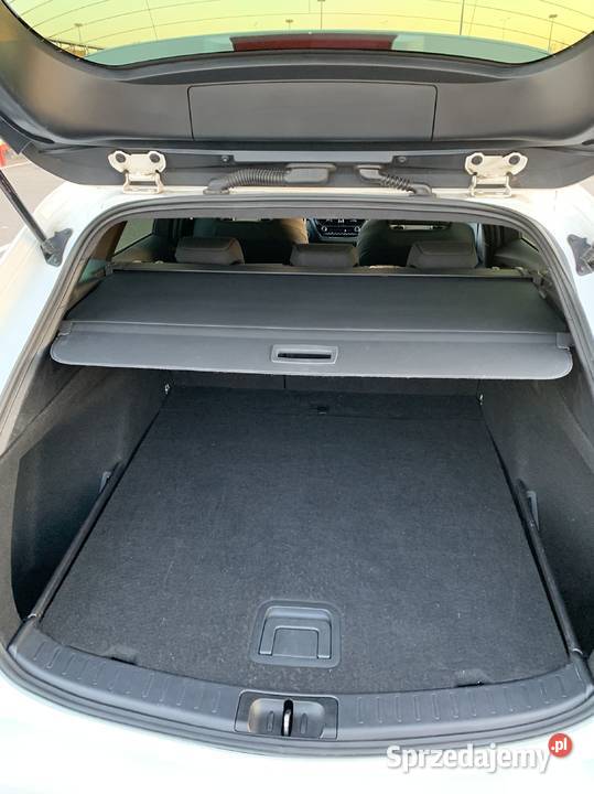 Toyota Corolla Kombi 18 Hybryda 98 2021r Stan hybryda Bydgoszcz