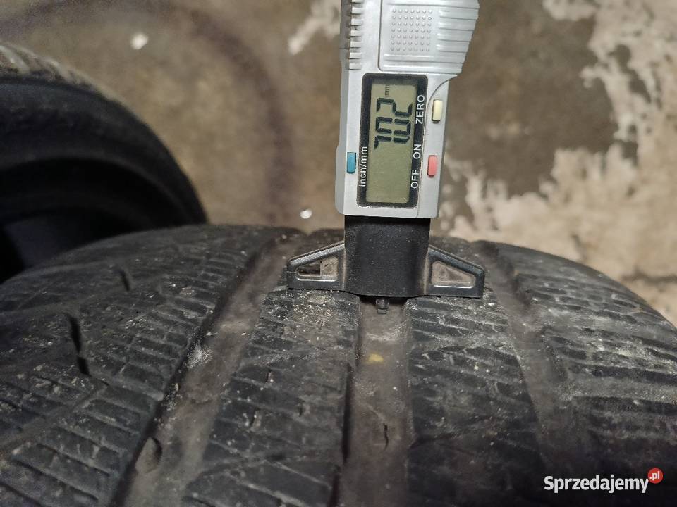 Opony zimowe 27535R20 28535R20 Pirelli Kielce