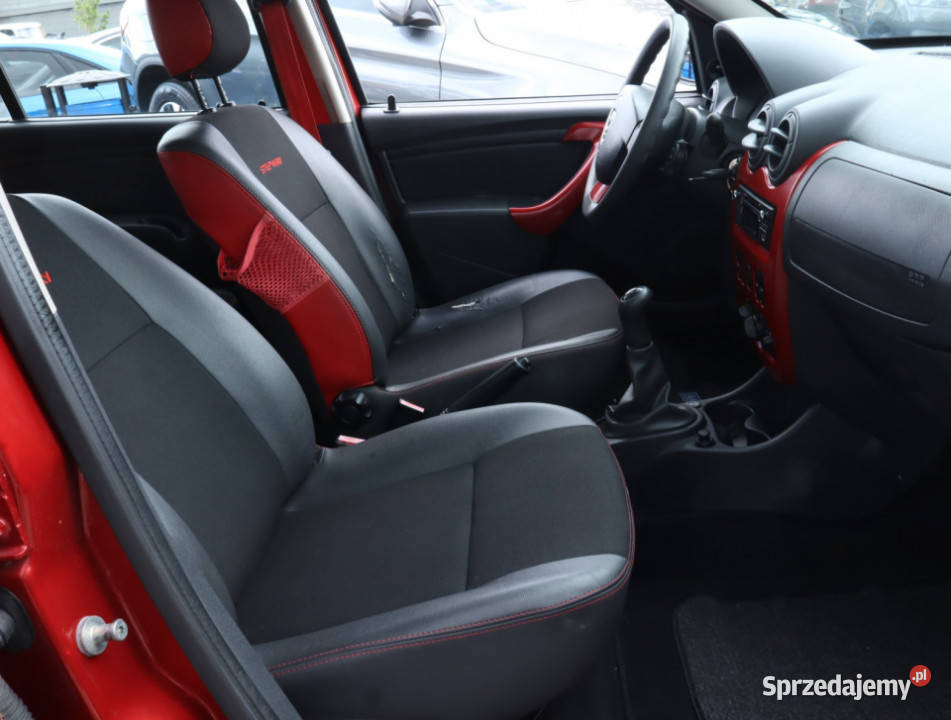 Dacia Sandero 16 MPI relingi dachowe mazowieckie