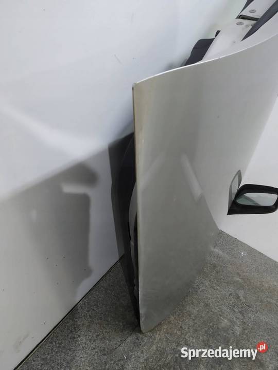 DRZWI PRAWY PRZÓD Toyota Auris I 20062012 Rok produkcji 2007 świętokrzyskie