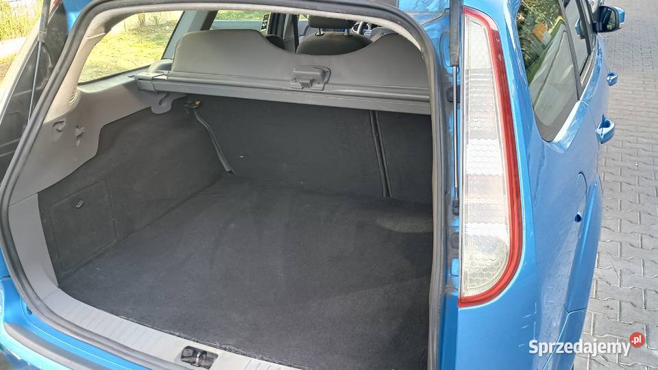 Ford Focus MK2 16 benzyna 100 2008 r lift