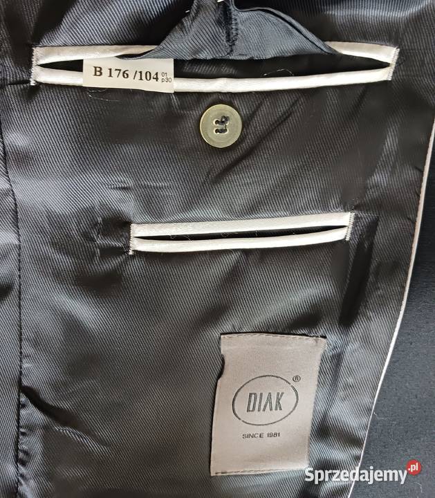 Garnitur męski czarny 176104 sprzedam