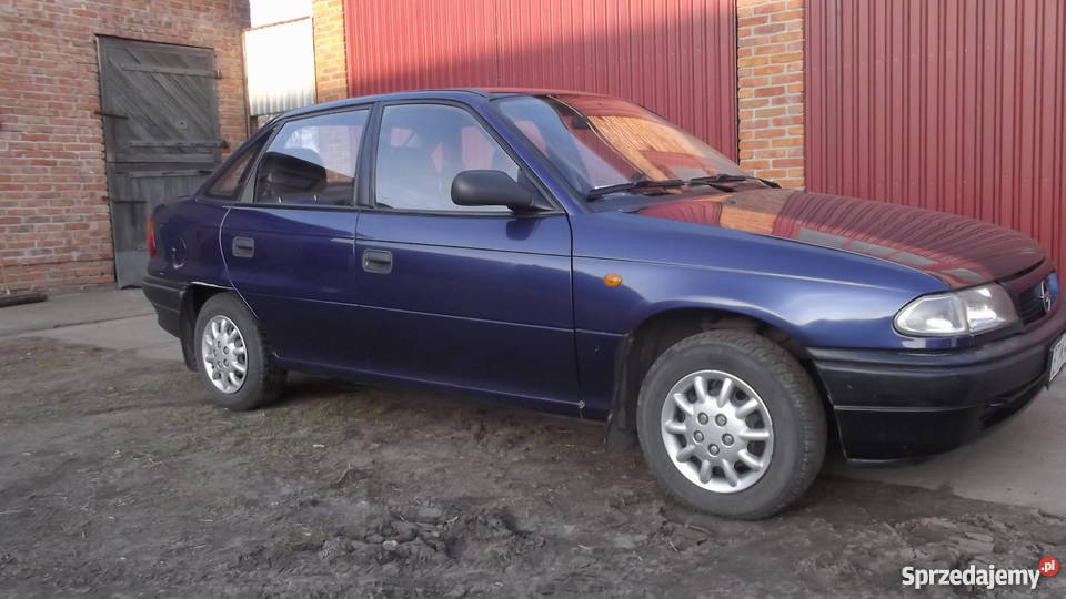 Opel Astra f classic 14 LPG Prażki