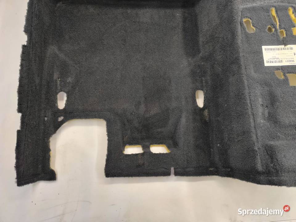 DYWAN WYKŁADZINA PODŁOGA TYŁ BMW E61