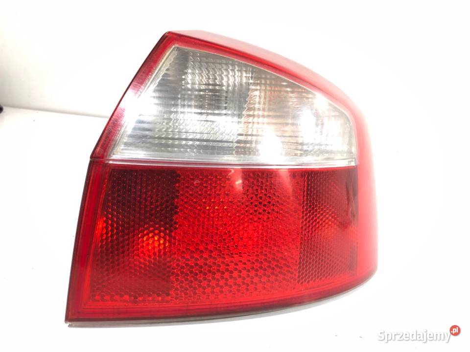 LAMPA PRAWY TYŁ AUDI A4 B6 SedanLimuzyna 0005