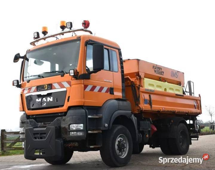Wywrotka 4x4 z dzwigiem MAN TGS