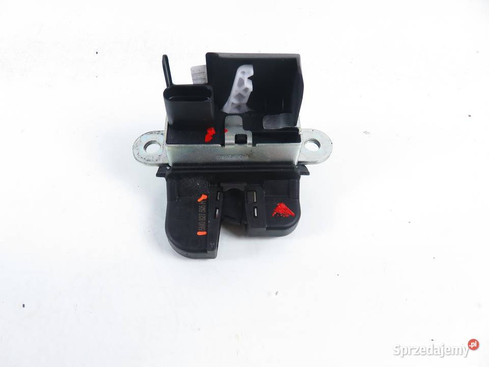 ZAMEK KLAPY VW TIGUAN 5N 5M0827505H