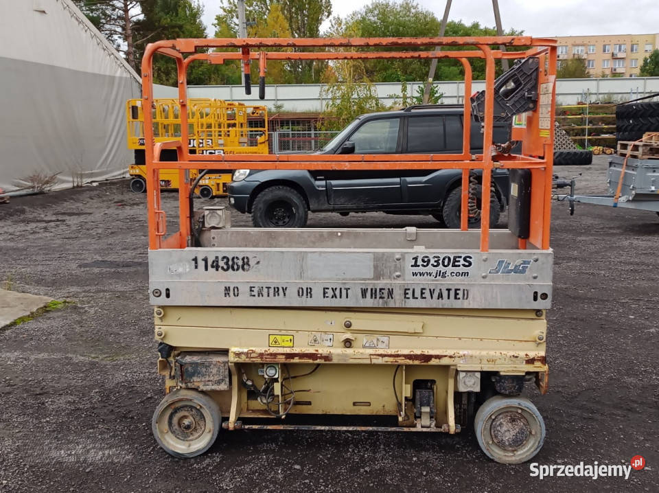 Podnośnik nożycowy koszowy zwyżka samojezdna JLG świętokrzyskie Łojowice