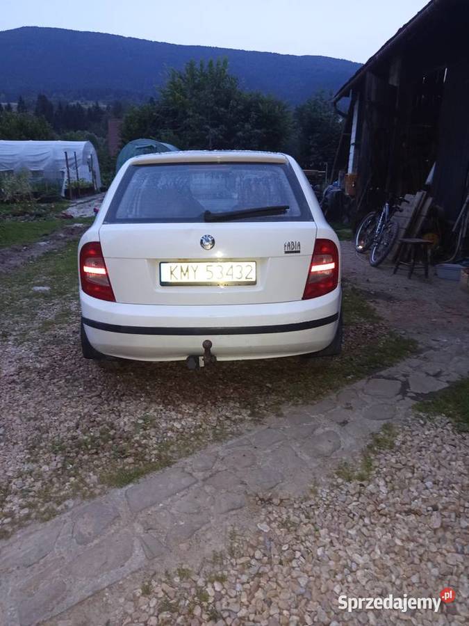 Skoda fabia z hakiem holowniczym Węglówka sprzedam