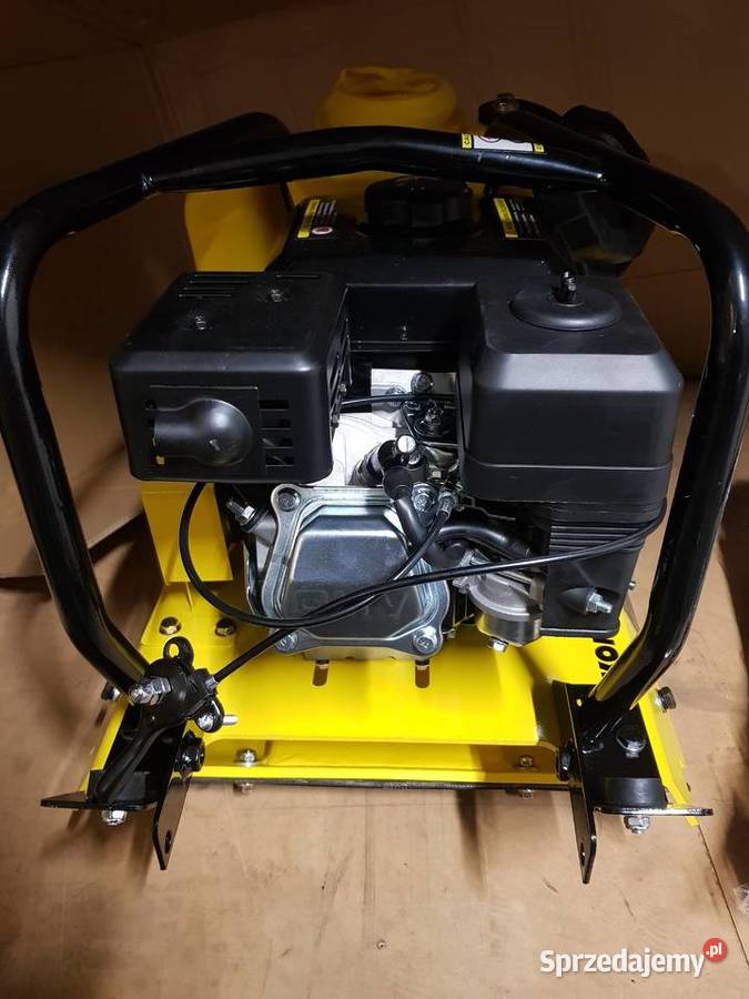 Zagęszczarka gruntu Komatsu ZL32HT Kłoniczki