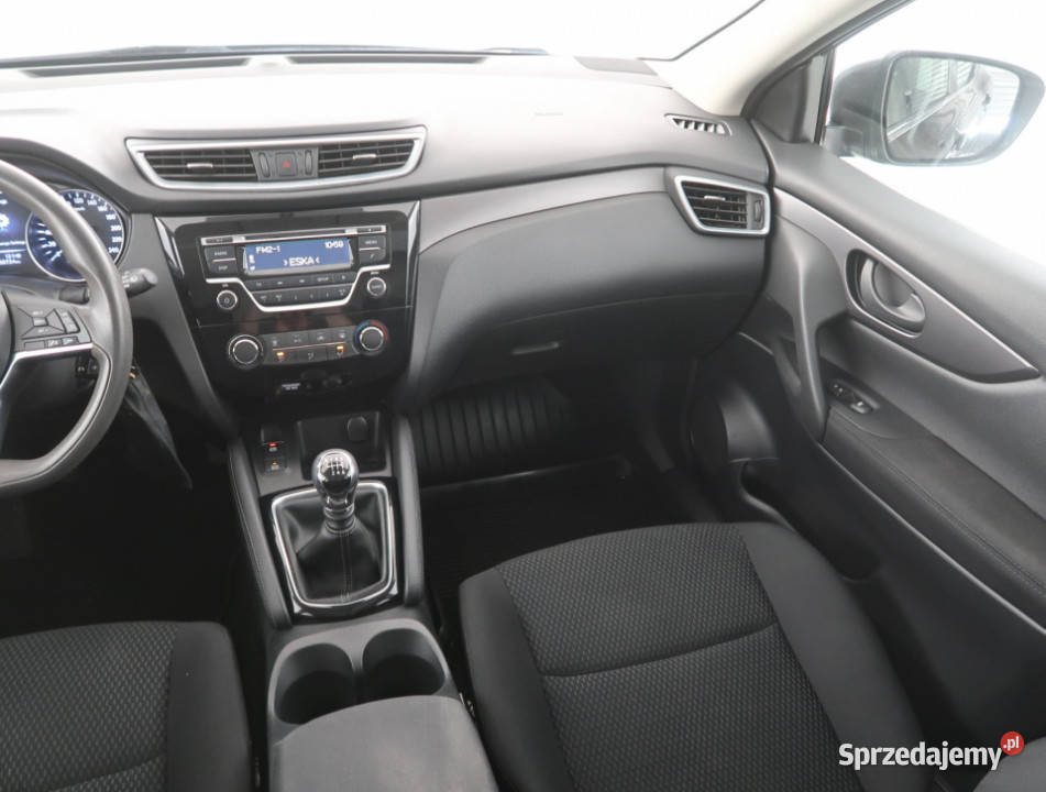 Nissan Qashqai 12 DIGT dolnośląskie Bielany Wrocławskie
