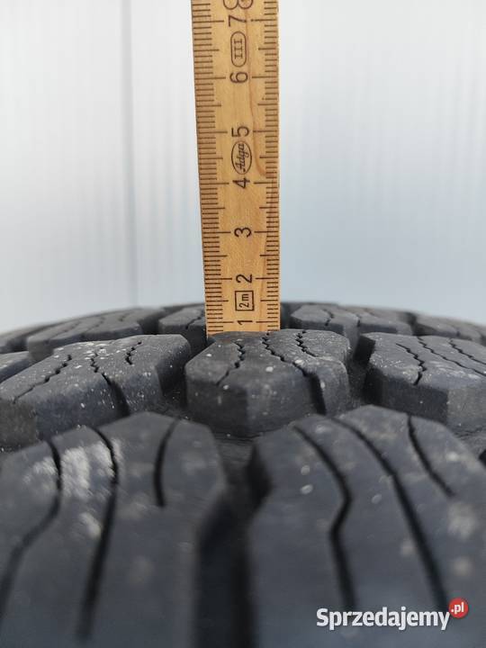 Opony wielosezonowe 21570 R15C Opony i felgi