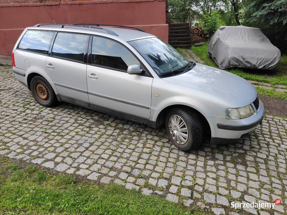Volkswagen Passat Kombi B5 19 TDI 110 Passat Wałbrzych