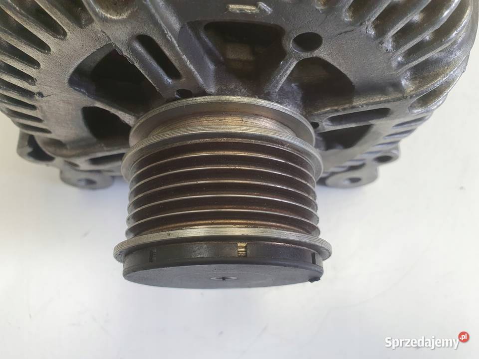 VW Passat B6 20 TDI ALTERNATOR 021903026L 180A osobowe Janów