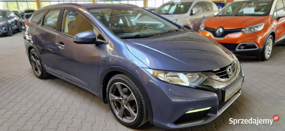 Honda Civic opis W podanej Roczna Gwarancja IX światła do jazdy dziennej