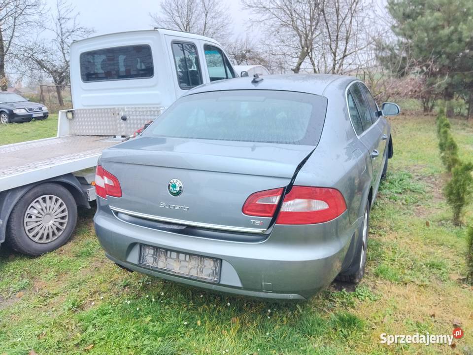 Skoda superb 2 tylny zderzak sedan pdc Zderzaki lubelskie Horodło sprzedam