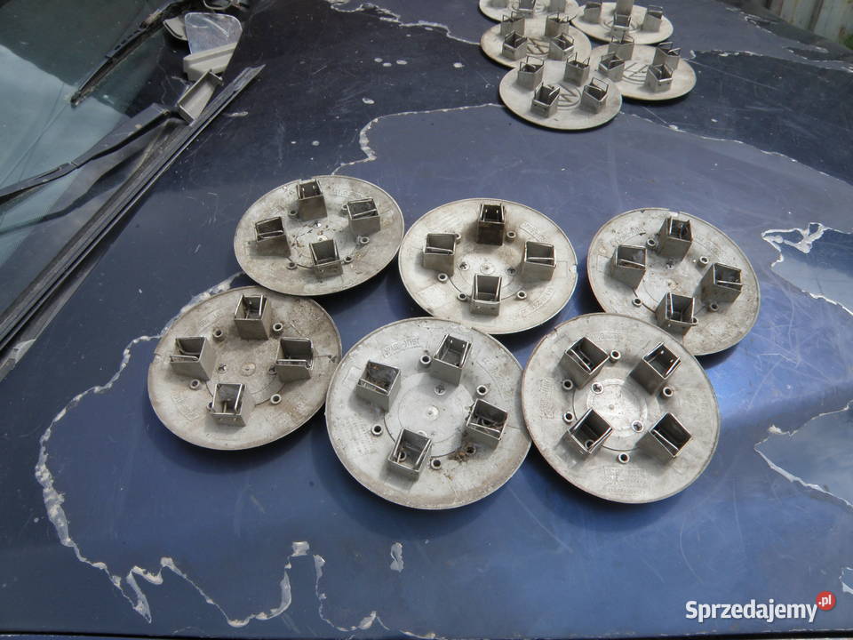 Dekielek dekielki felgi stalowej Skoda Felicia