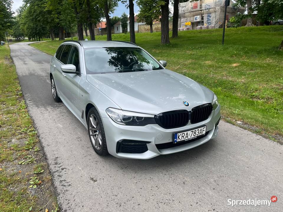 BMW SERIA 5 G30G31 520D Tour MPakiet
