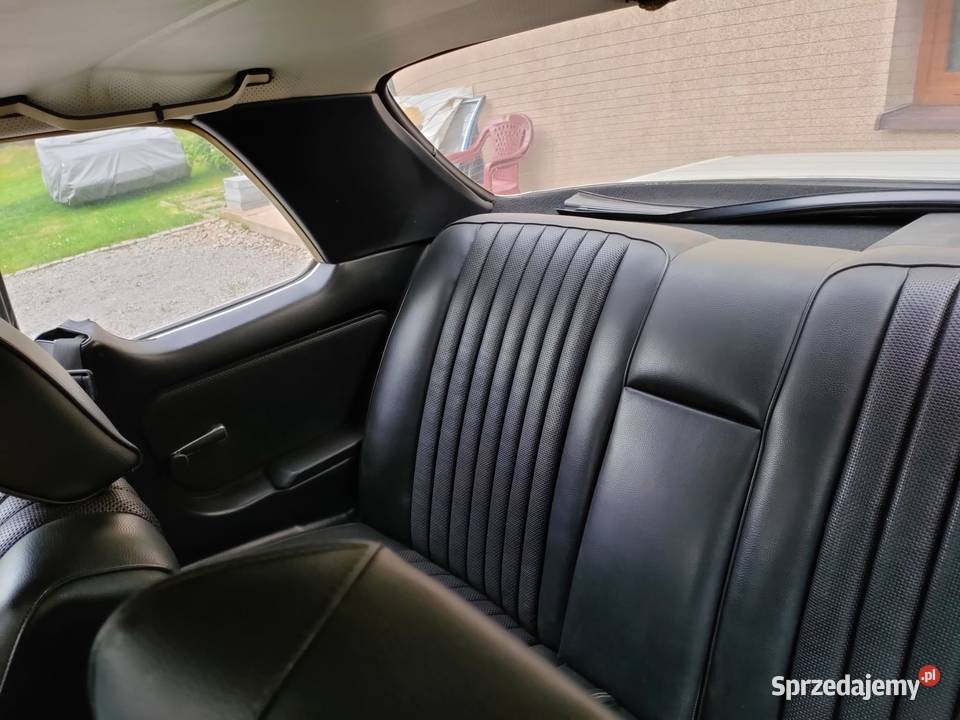 Mercedes W123 C123 Coupe 1977r