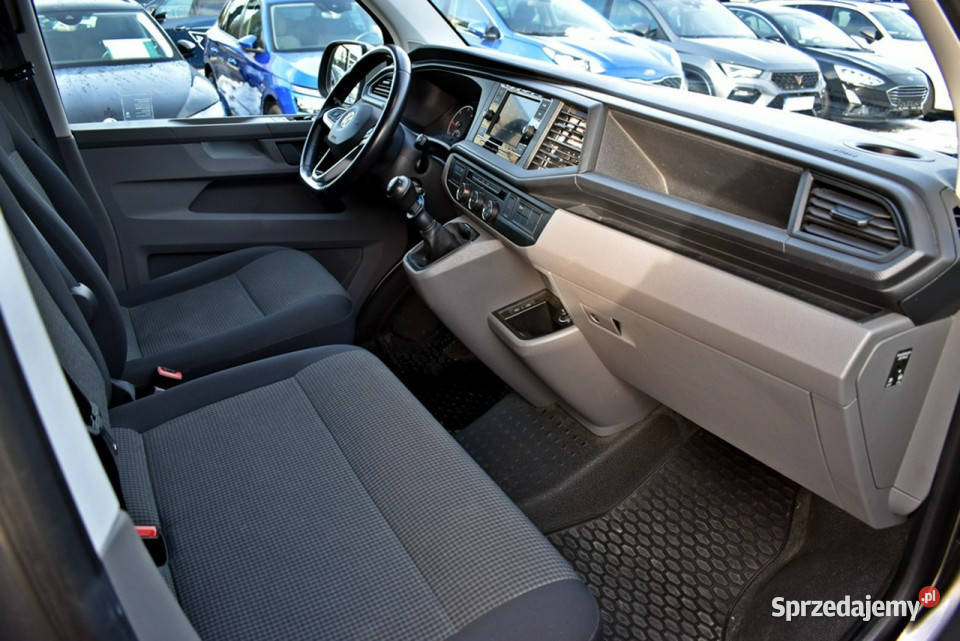 Volkswagen Transporter Bezwypadkowy Salon Polska