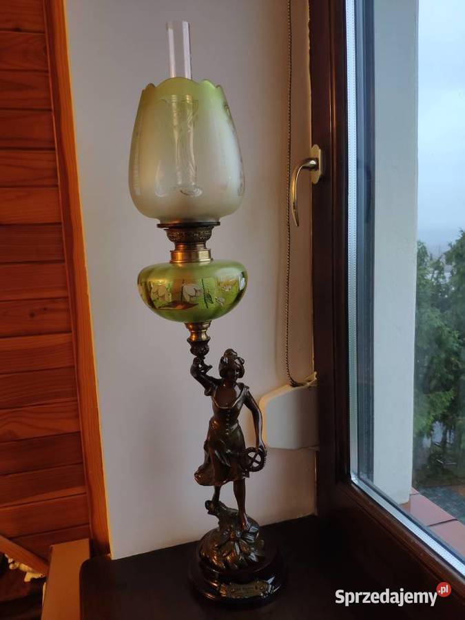 Figuralna sygnowana emaliowana lampa naftowa n5 Antyki Kraków