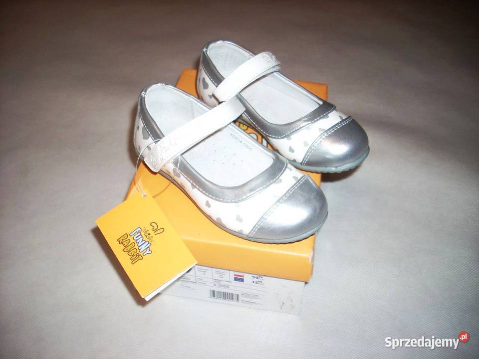 Buciki buty dziewczęce serduszka r27 28 sprzedam