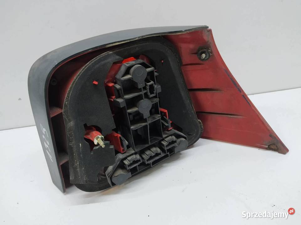 LAMPA TYŁ LEWA 5D HB LIFT VW Volkswagen Golf IV