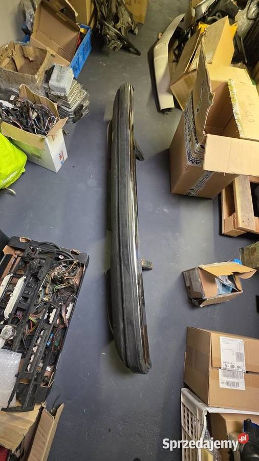 Tylny zderzak do bmw e23 europa 728i 732i 735i osobowe Mińsk Mazowiecki