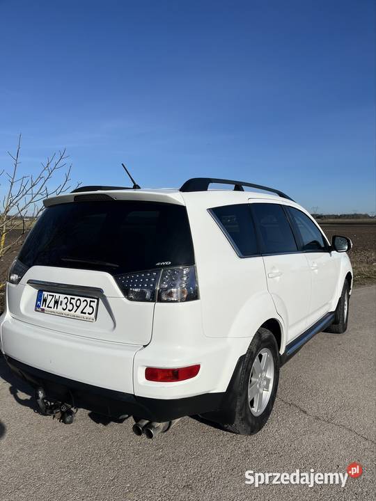 Mitsubishi Outlander 22 4x4 AWD Manual Hak elektryczne lusterka