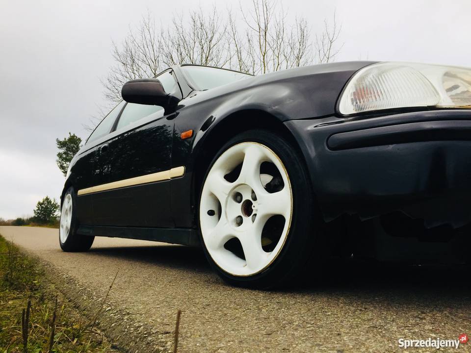 Honda Civic VI szyberdach klimatyzacja alufelgi wspomaganie kierownicy