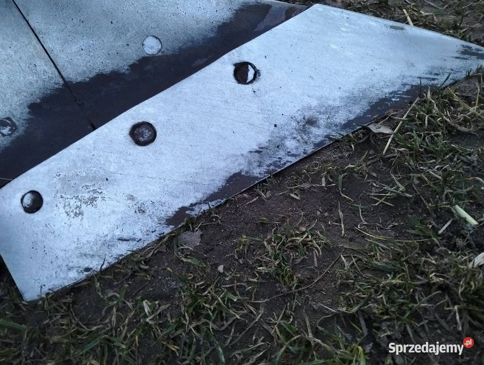 Sprzedam pług 2 skibowy Grudziądz nieuszkodzony Huta Koszary sprzedam