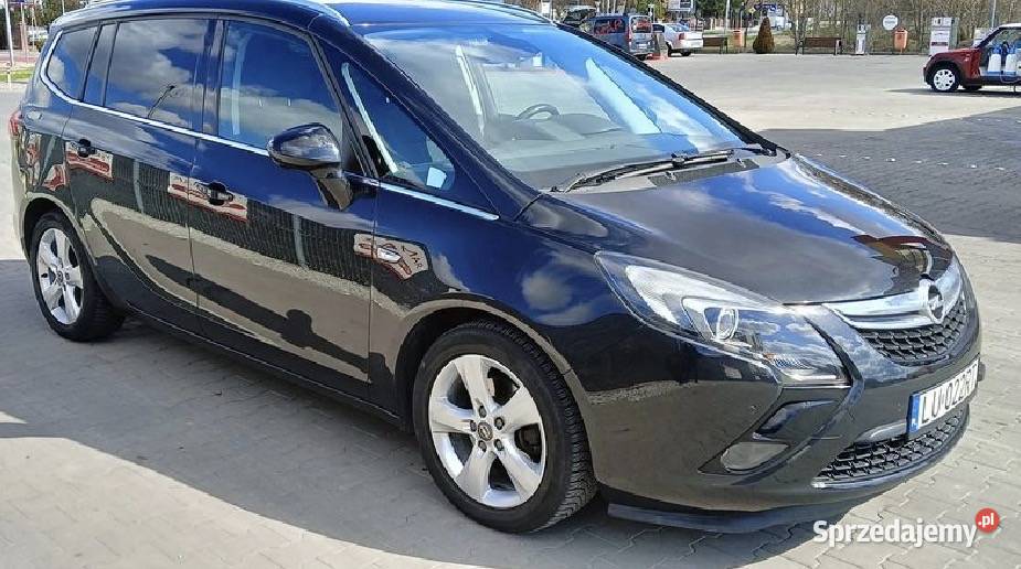 Opel Zafira C z LPG mocno doinwestowany Radom