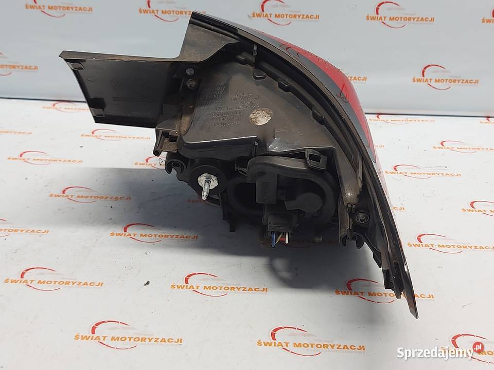 OPEL ASTRA K 18r lampa lewa tył 39015943 Lampy tylne Kielce