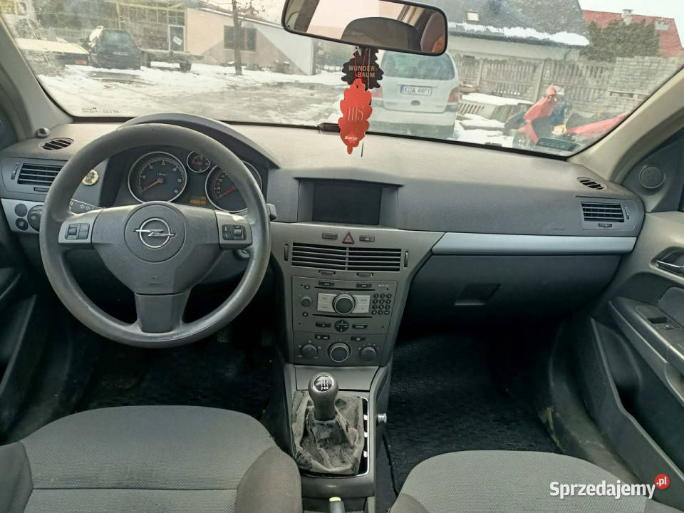 Opel Astra Opel Astra H 17 CDTI 101 05r H 4/5 małopolskie Tarnów