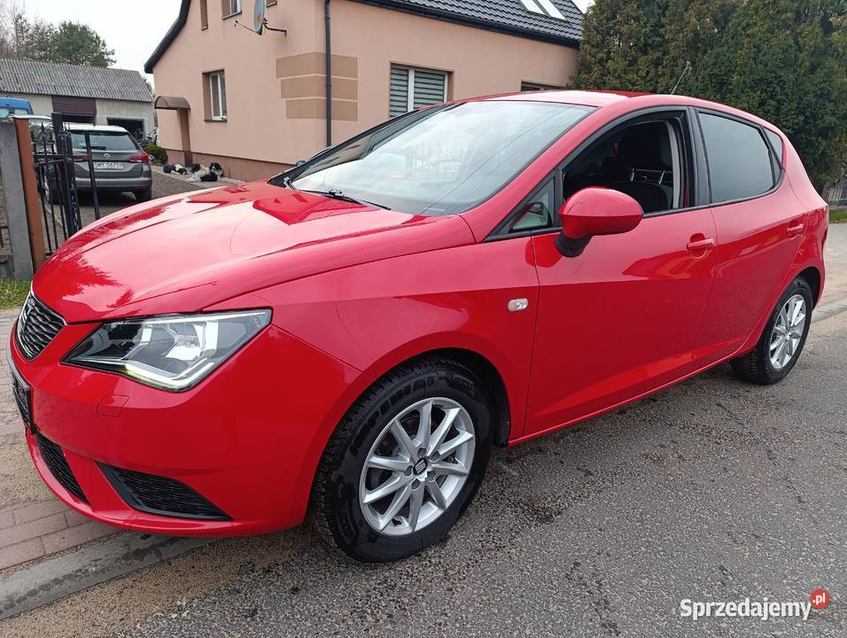 Seat Ibiza 12 benzyna 2015r 2 sztuki do wyboru sprzedam