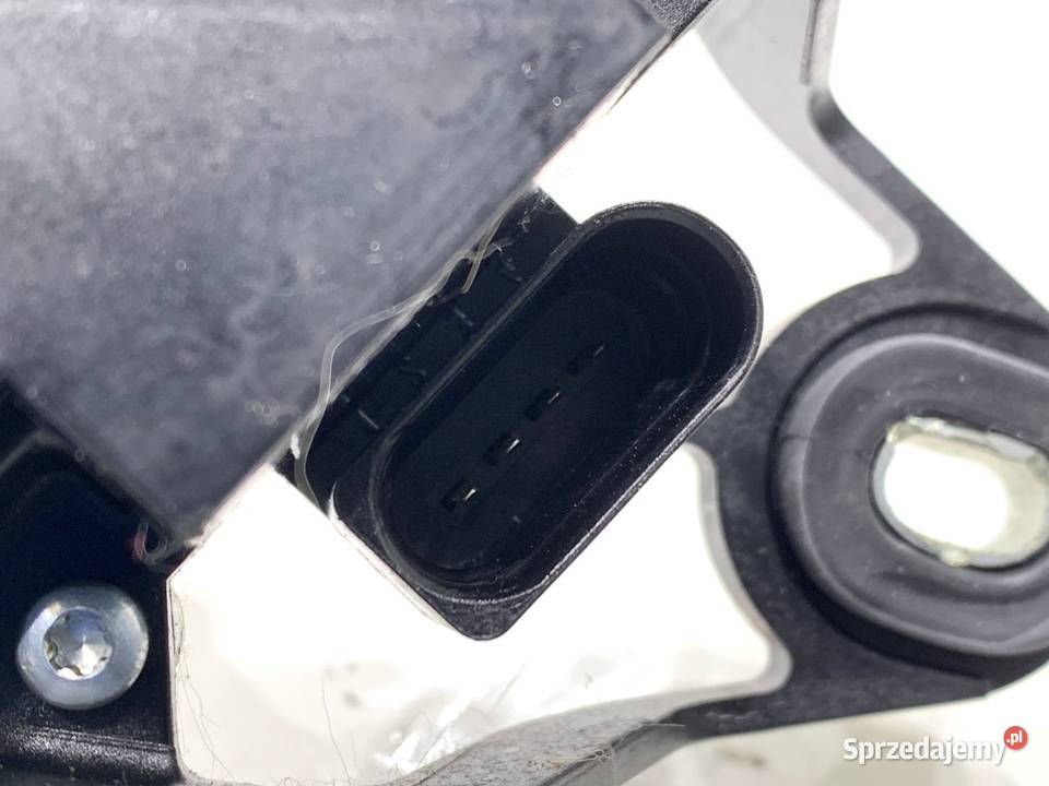 SILNIK WYCIERACZEK TYŁ VW POLO V 5K6955711B