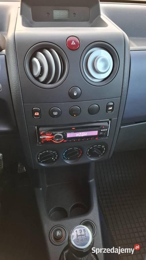 Citroen Berlingo 14 benzyna 2004 klimatyzacja