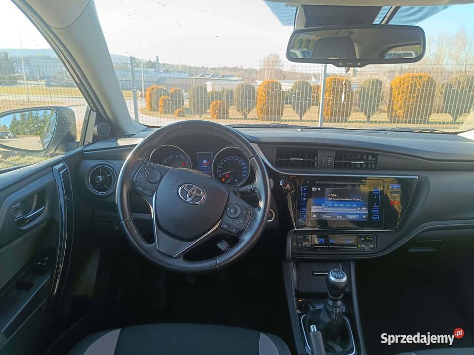 Toyota Auris II Hatchback 5d Facelifting 12 D4T Auris