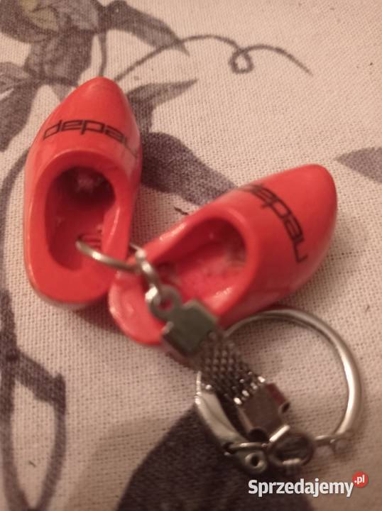 Brelok buty chodaki Pozostałe Koniecpol