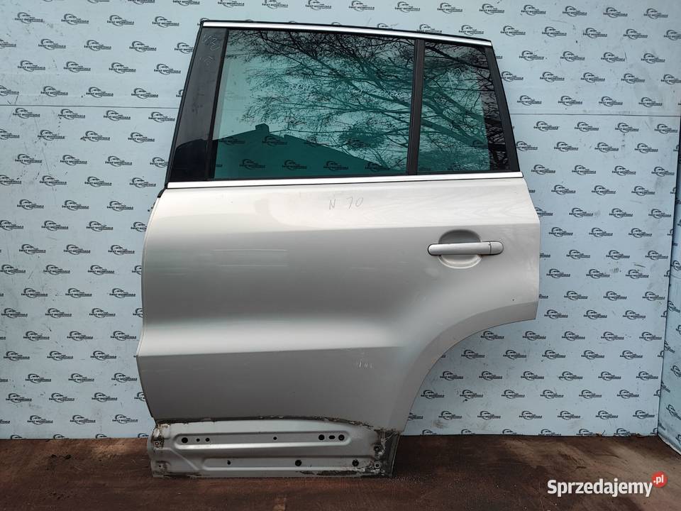 VOLKSWAGEN TIGUAN I 10r drzwi lewe tył 110 świętokrzyskie Kielce sprzedam