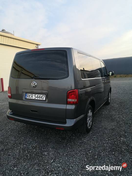 VW T5 LIFT CARAVELLE 2010 nieuszkodzony podkarpackie