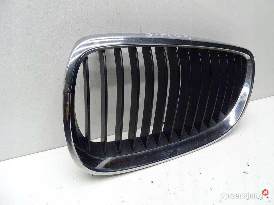 ATRAPA GRILL NERKA LEWA PRZÓD PRZEDNIA BMW E90