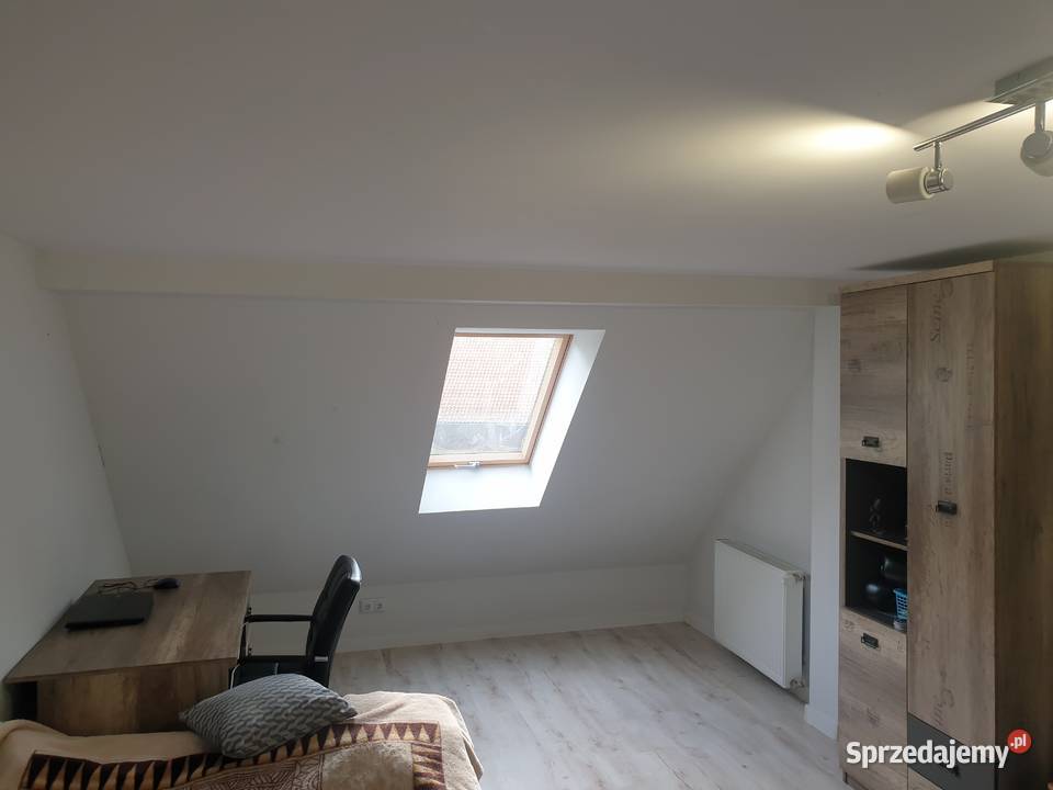 Syndyk sprzeda udziały w działkach w tym udział Skowrony