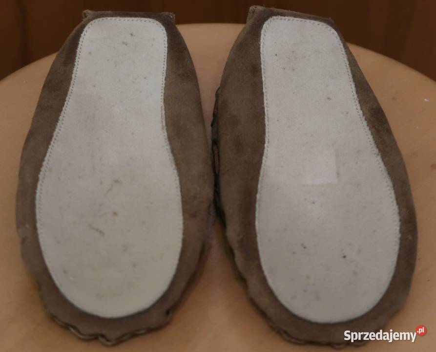Ocieplane kapcie chłopca firmy John Lewis 1 33 Pozostałe Siedlce